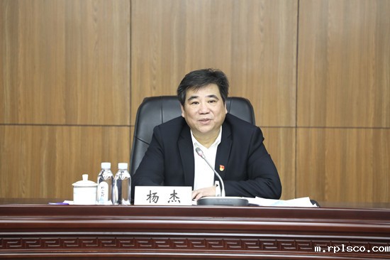杨杰_副本.jpg 杨杰_副本.jpg