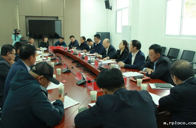 常张利参加在宁中央单位定点帮扶座谈会并赴泾源县调研乡村振兴工作